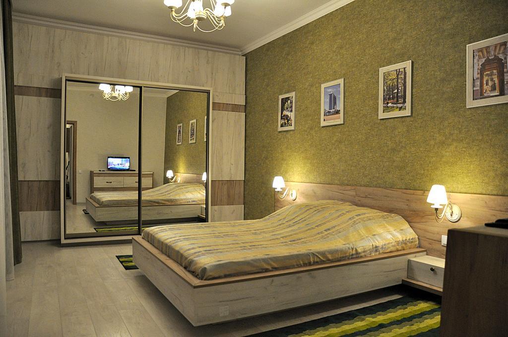 Апартаменти Odessa Rent - Mayakovskogo Lane 9 Екстер'єр фото