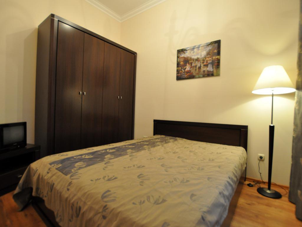 Апартаменти Odessa Rent - Mayakovskogo Lane 9 Номер фото